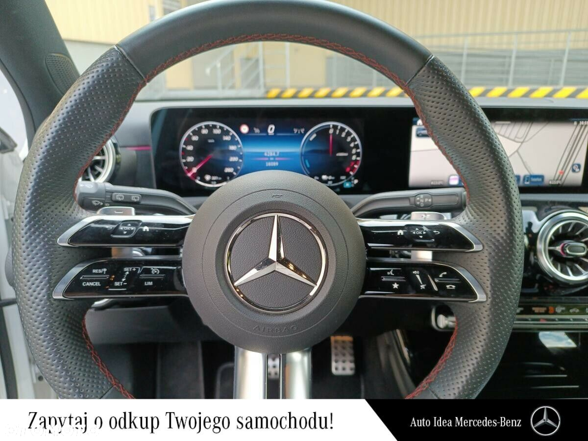 Mercedes-Benz Klasa A 250 e PHEV AMG Line 8G-DCT - 18