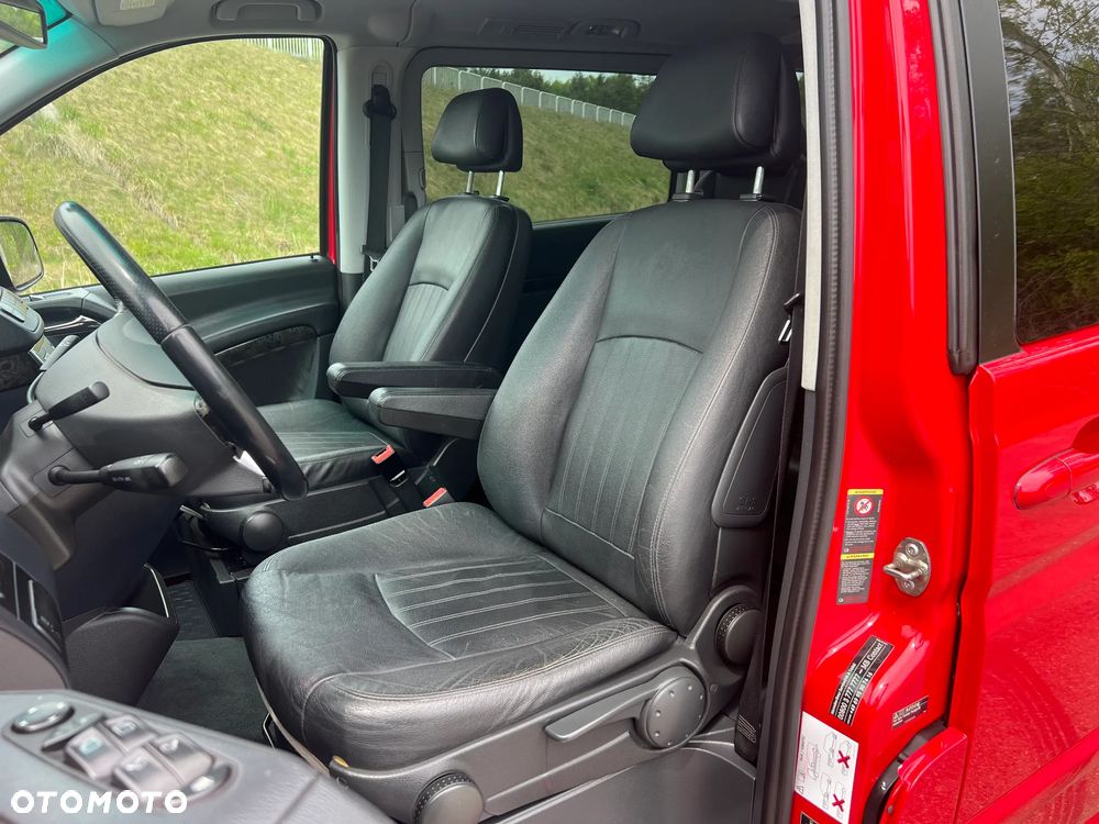 Mercedes-Benz Viano - 27