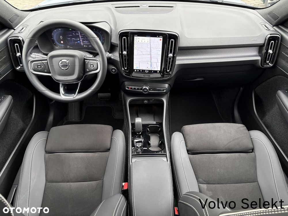 Volvo XC 40 - 22