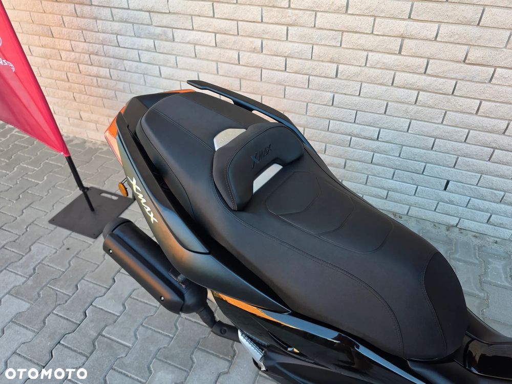 Yamaha X-max - 9