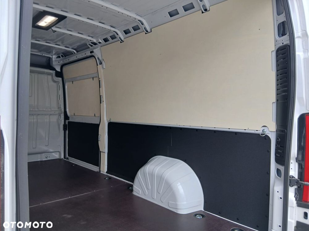 Toyota Proace Max - 16