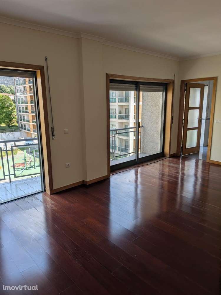 T3 - Nogueira - Grande imagem: 5/21