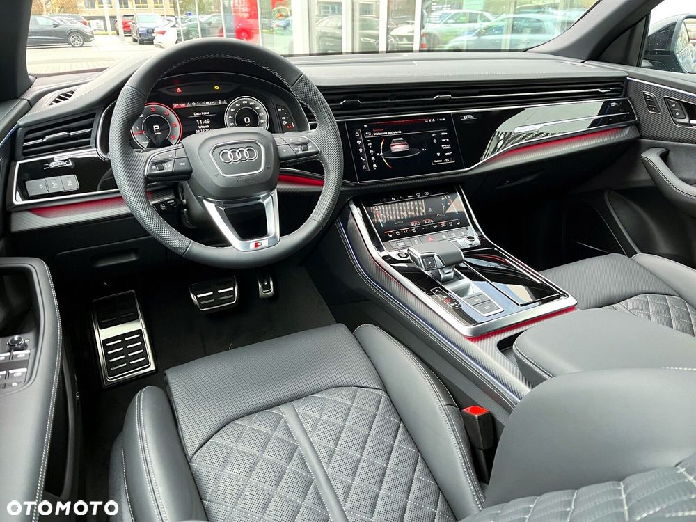 Audi Q8 - 17