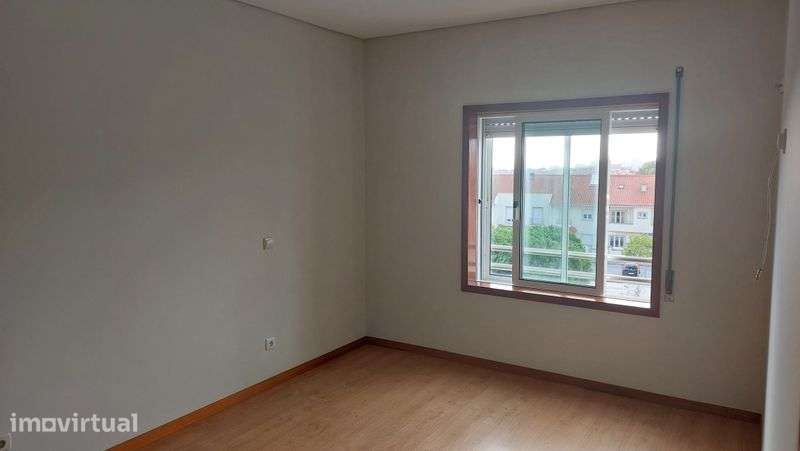 Apartamento T2 para arrendar - Grande imagem: 4/10