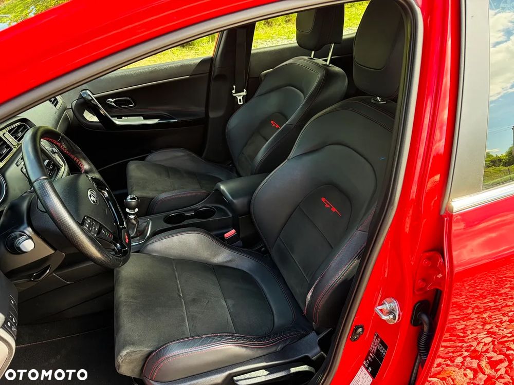 Kia Ceed 1.6 T-GDI GT - 6