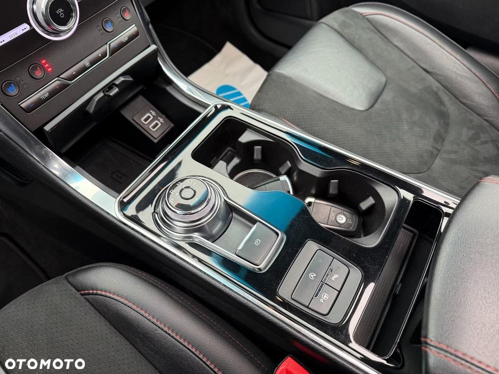 Ford Edge 2.0 EcoBlue Bi-Turbo 4x4 ST-LINE - 26