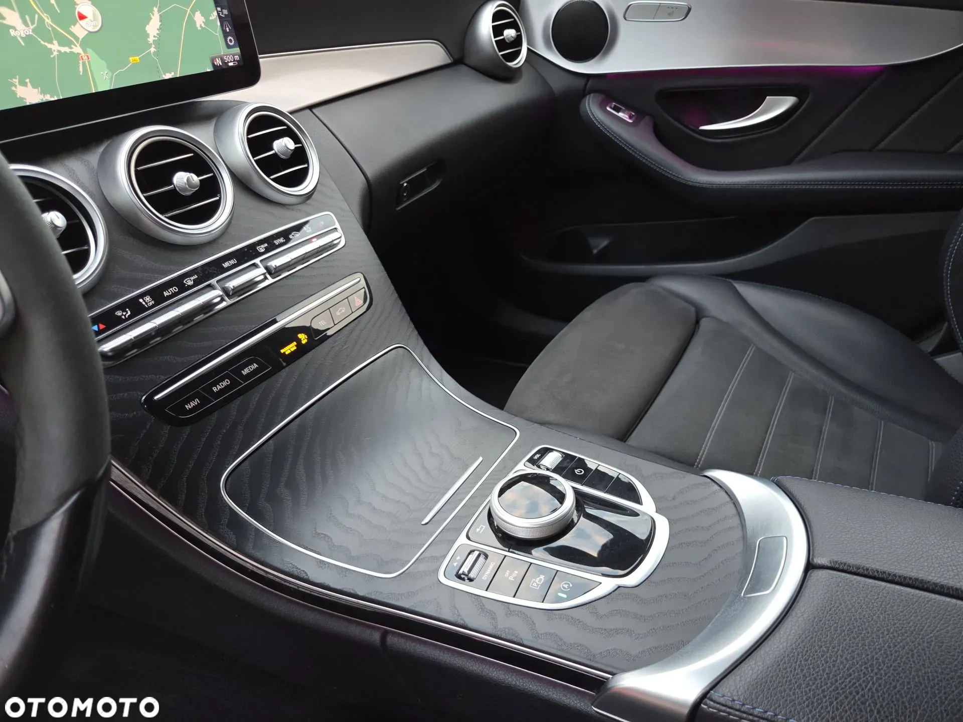 Mercedes-Benz Klasa C 220 d T 9G-TRONIC AMG Line - 21