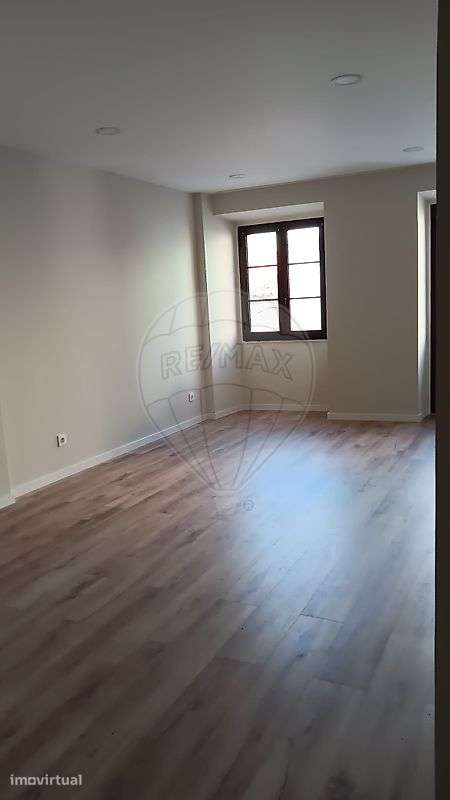 Apartamento T4 para arrendamento - Grande imagem: 2/21
