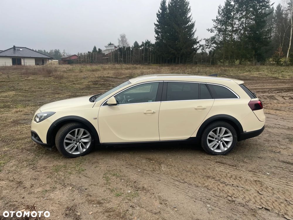 Opel Insignia 2.0 CDTI 4x4 Sports Tourer - 3