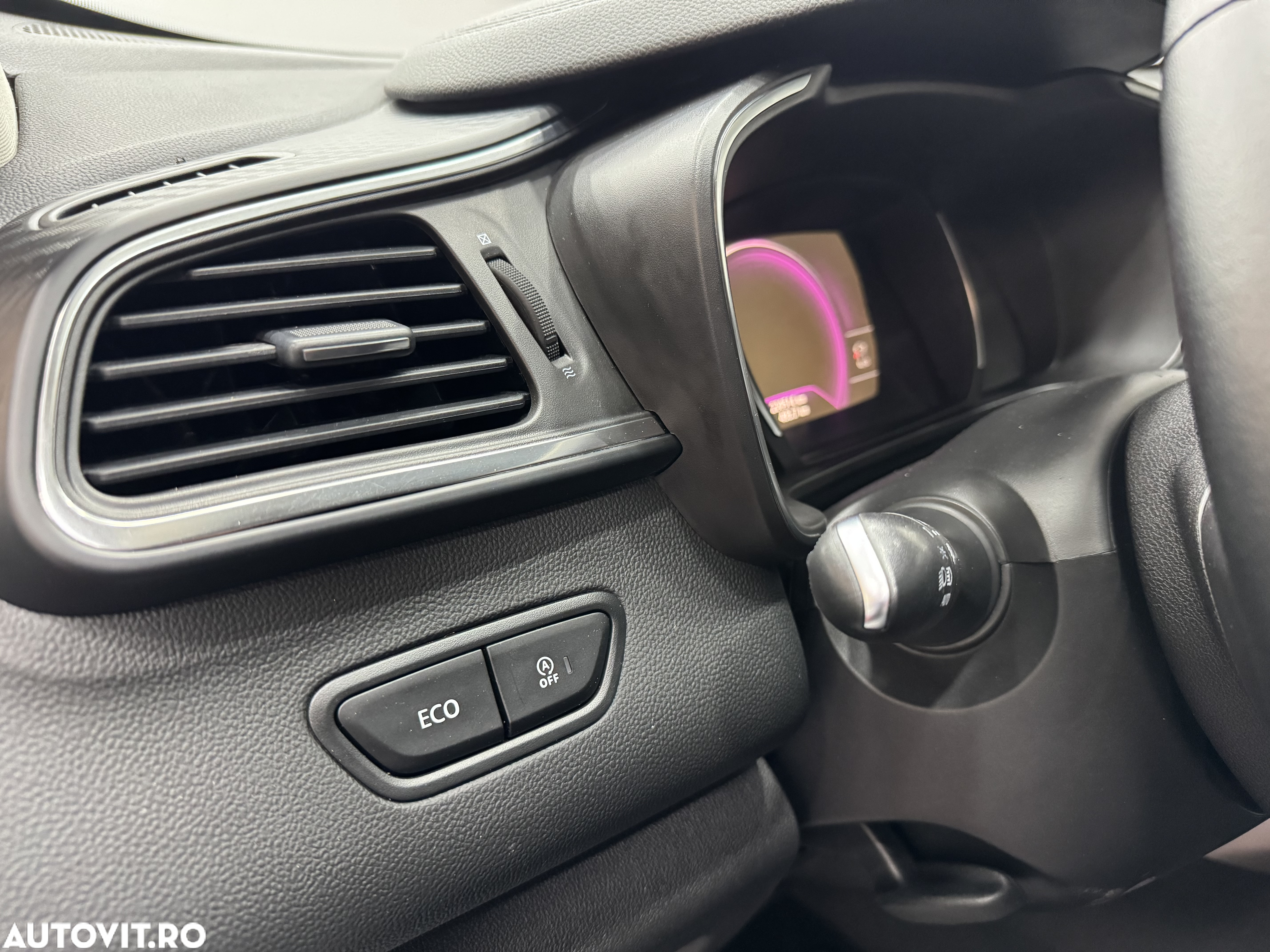Renault Kadjar Energy dCi 110 EDC LIMITED - 15