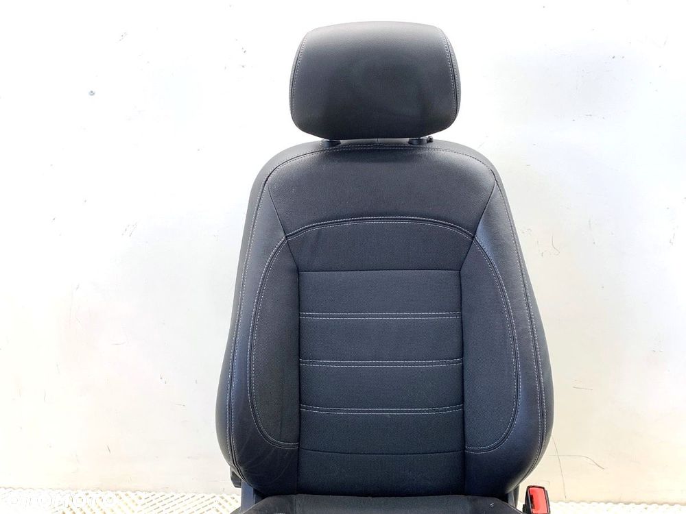 FOTEL PRAWY PRZÓD  FORD MONDEO IV Turnier (BA7) 2007 - 2015 2.0 TDCi 103 kW [140 KM] olej napędowy - 2