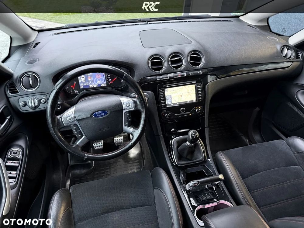 Ford S-Max 2.0 TDCi DPF Titanium - 25