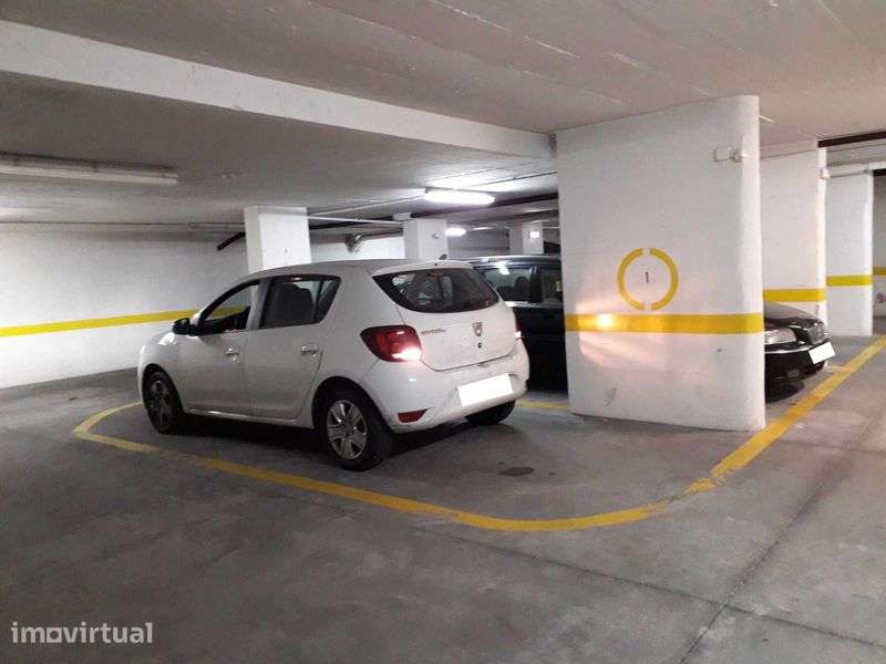 Garagem Miraflores c/2 acessos: R Dr Alfredo da Costa e Av das Túlipas - Grande imagem: 4/10