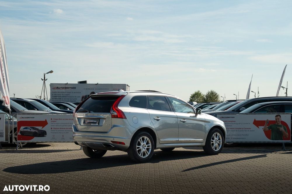 Volvo XC 60 T6 AWD Summum - 4