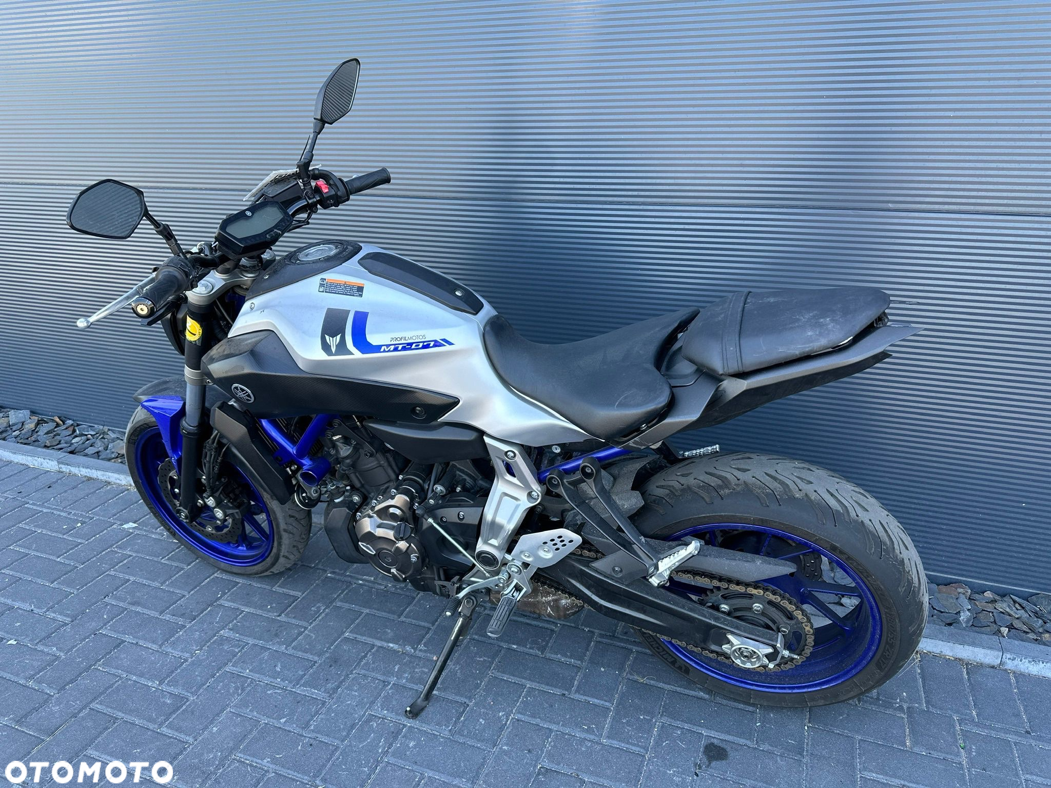 Yamaha MT - 3