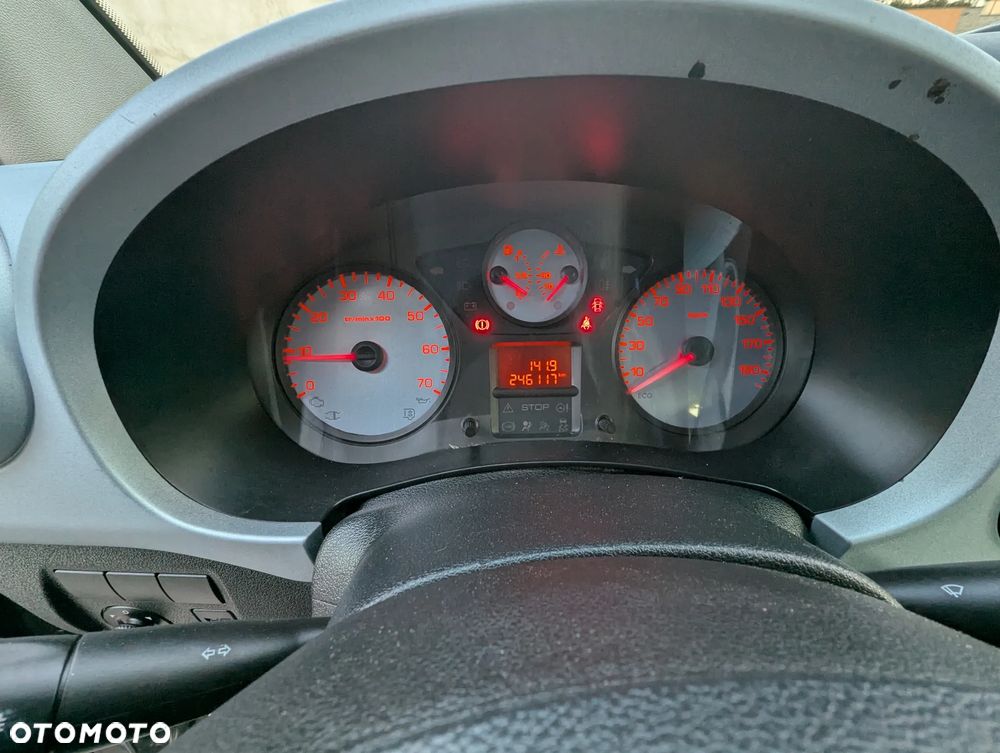 Citroën Berlingo 1.6 HDi 90 FAP Multispace - 13