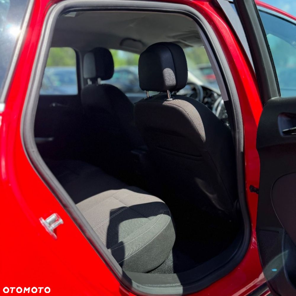 Opel Astra - 32