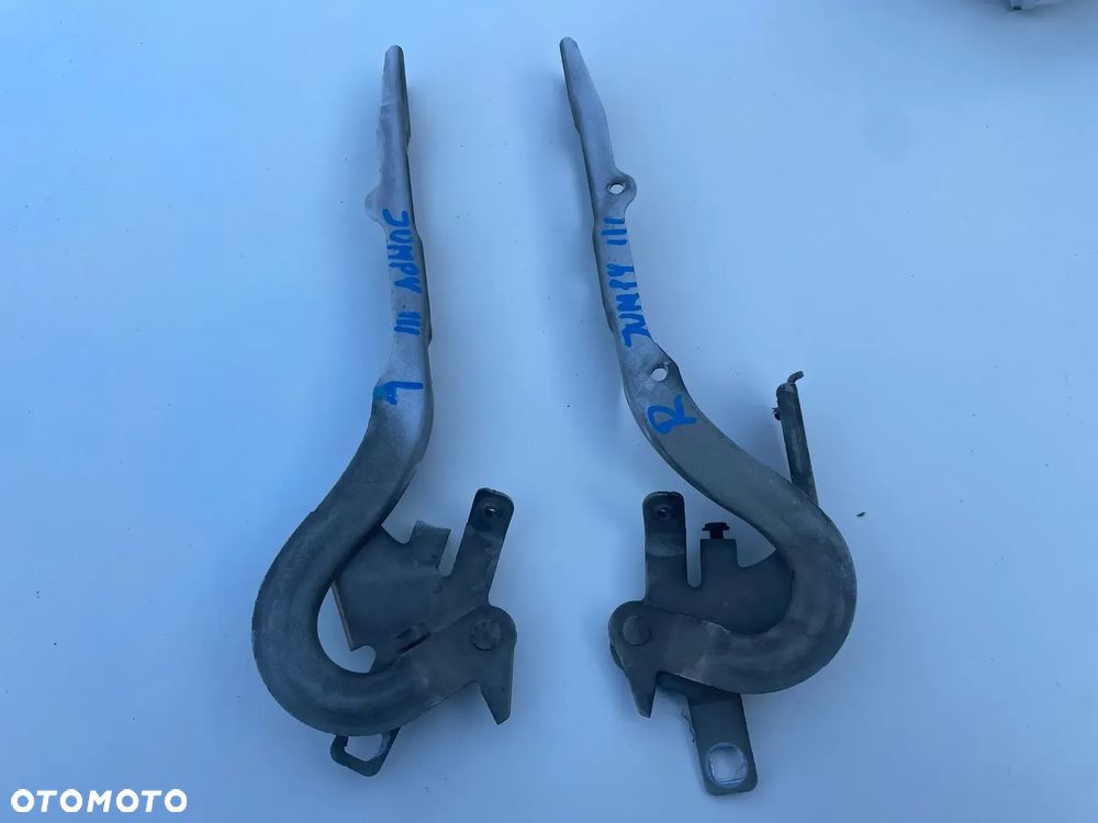 Zawias maski jumpy III  EXPERT III lewy  prawy komplet Oryginał