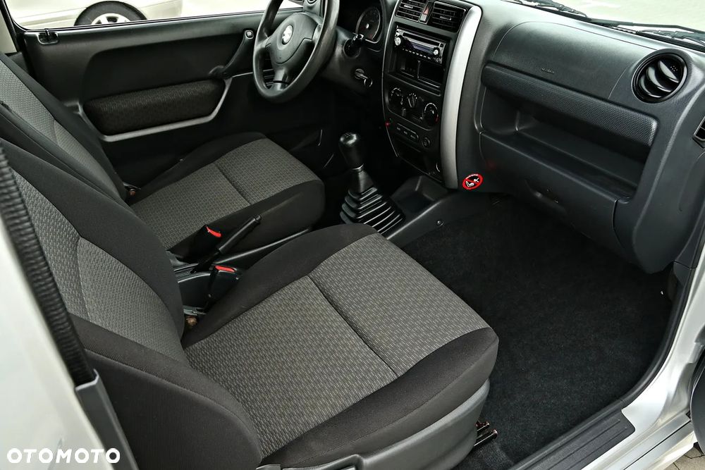 Suzuki Jimny - 30