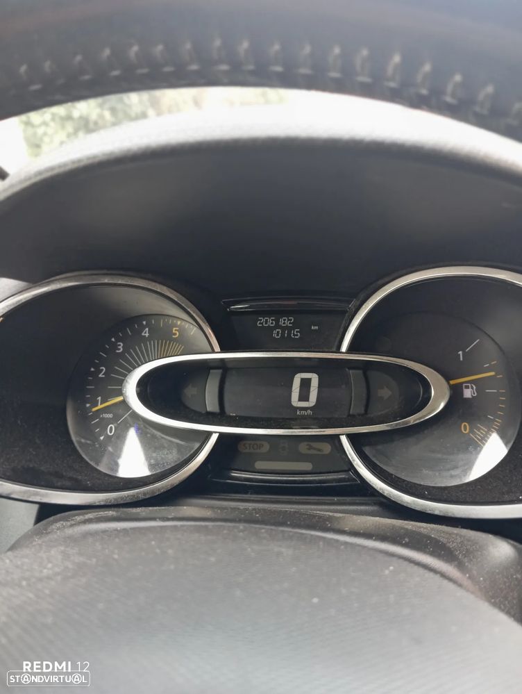 Renault Clio Sport Tourer - 4