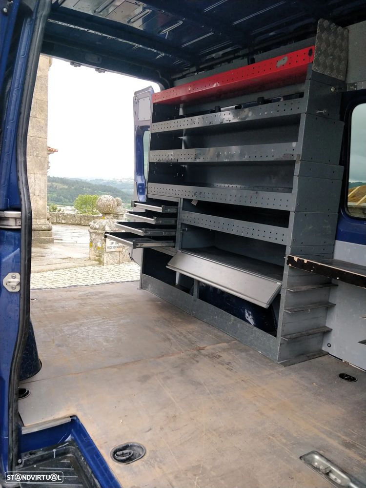 Mercedes-Benz Sprinter - 18