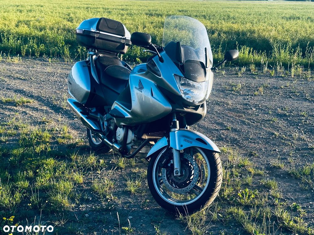 Honda NTV - 1