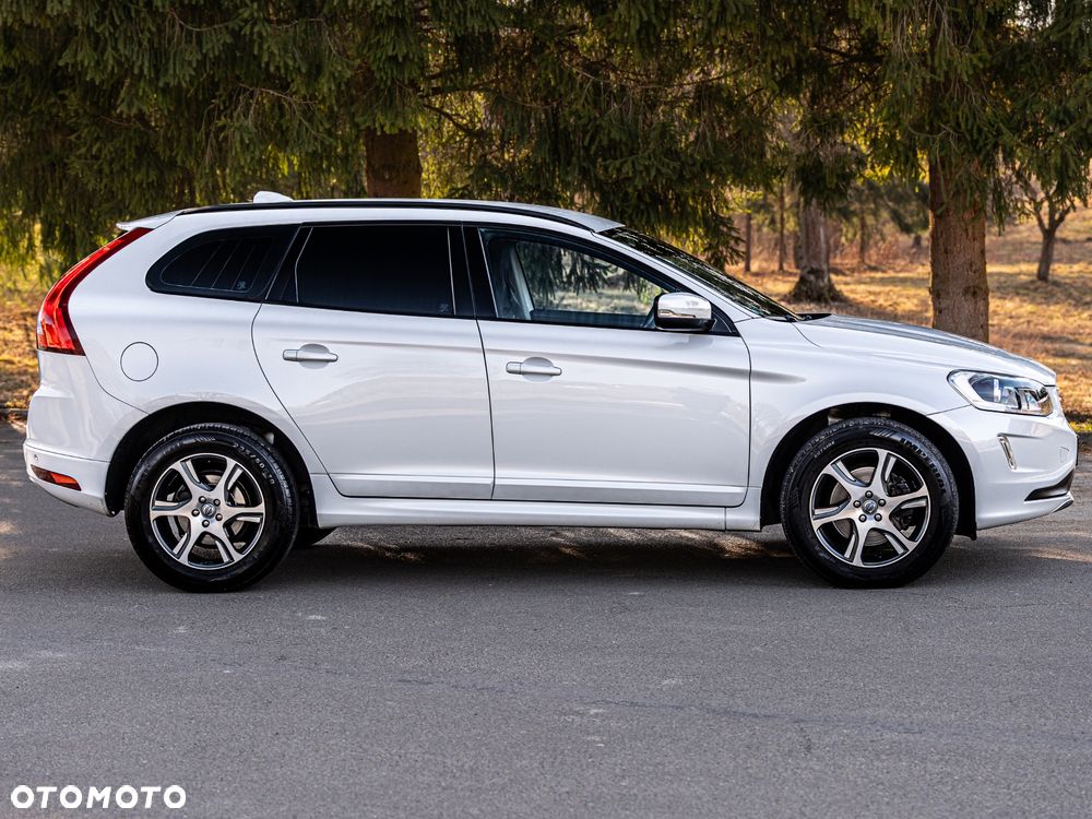 Volvo XC 60 D3 Momentum - 5