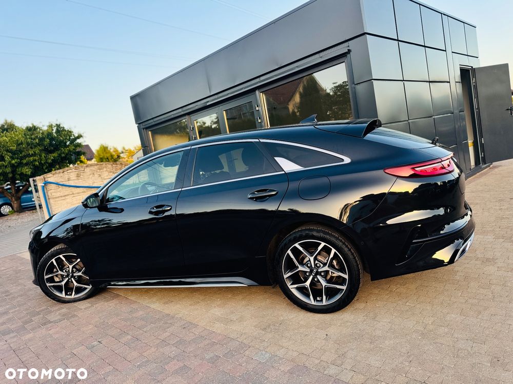Kia ProCeed 1.6 CRDi DCT7 SCR GT LINE - 28