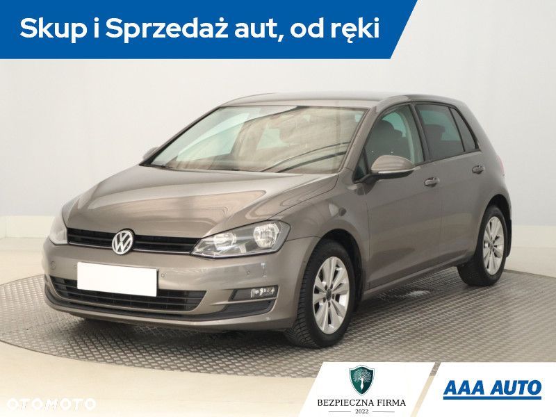 Volkswagen Golf - 3