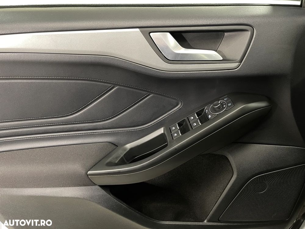 Ford Focus 1.5 EcoBlue Connected - 22