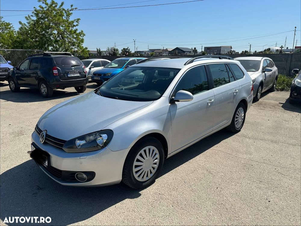 Volkswagen Golf - 2