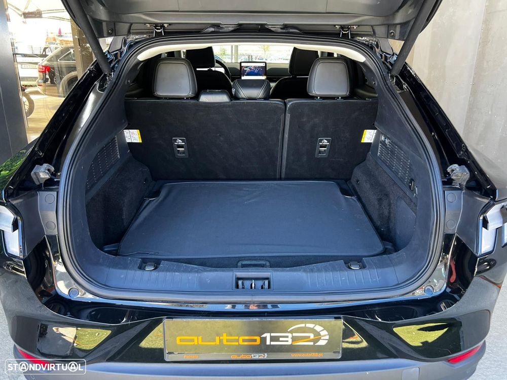 Ford Mustang Mach-E 75.7 kWh Premium AWD - 53