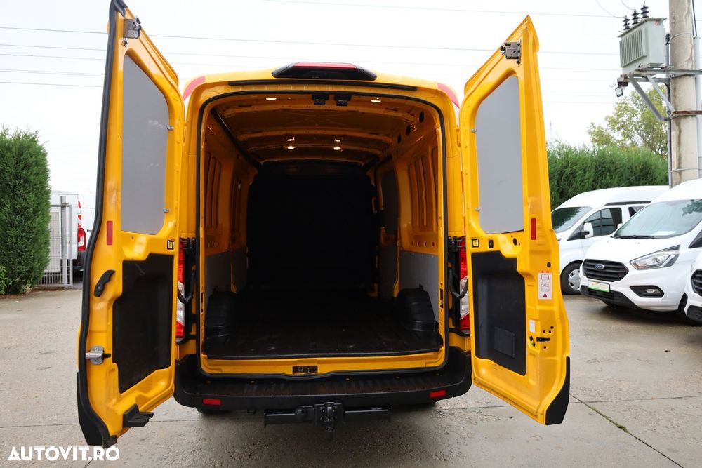 Ford Transit - 12
