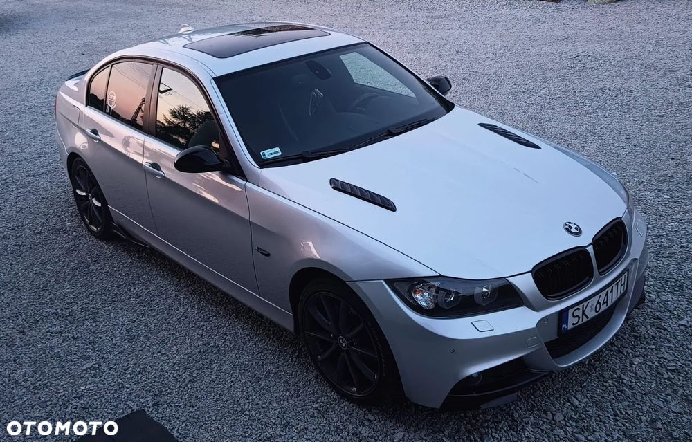 BMW Seria 3 325i - 1