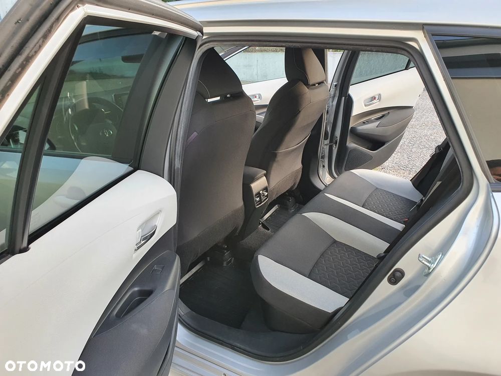 Toyota Corolla - 15