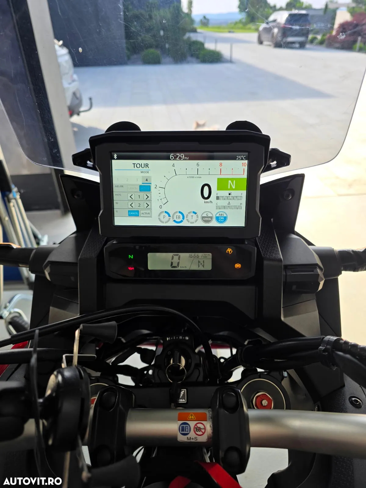 Honda Africa Twin - 6