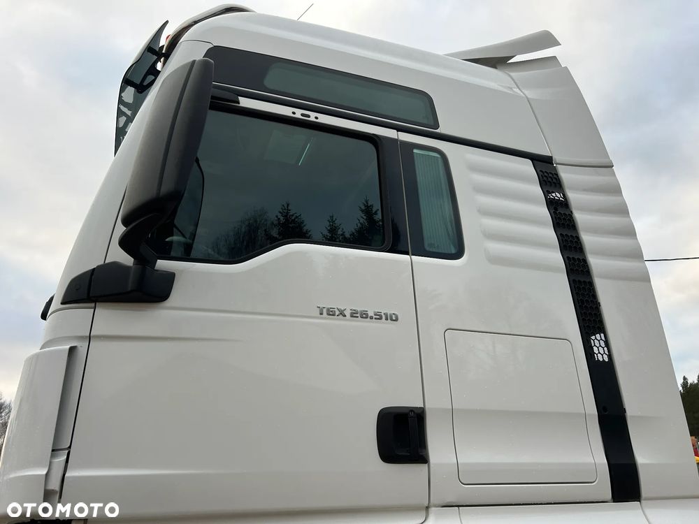 MAN TGX 26.510 KM 6x2 XXL RETARDER 65 000 KG DMC / 3 OSIOWY / REJESTRACJA 2020 ROK / PRZEBIEG 568 236 KM / ZIMOWE OPONY / WAGA / HAMULCE PRAWIE NOWE WSZYSTKIE OSIE PRAWIE 90% OKŁADZIN / JEDYNIE 9 TYS. MOTOGODZIN PRACY SILNIKA !! - 7