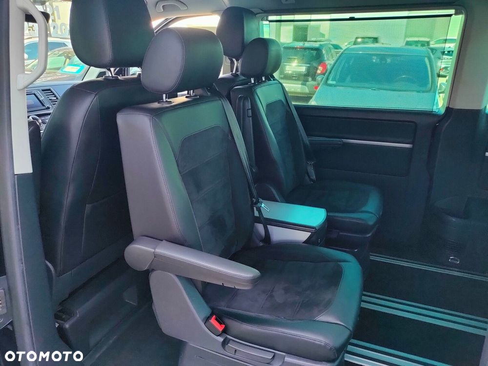 Volkswagen Multivan - 12