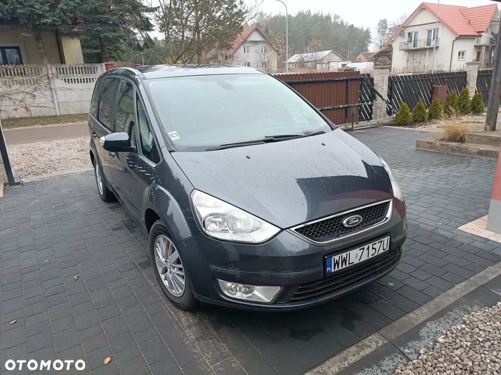 Ford Galaxy 2.0 Ghia - 2