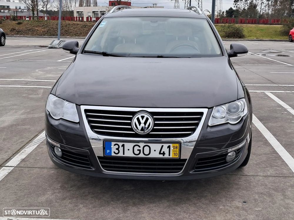 VW Passat Variant 2.0 TDi Sportline - 4