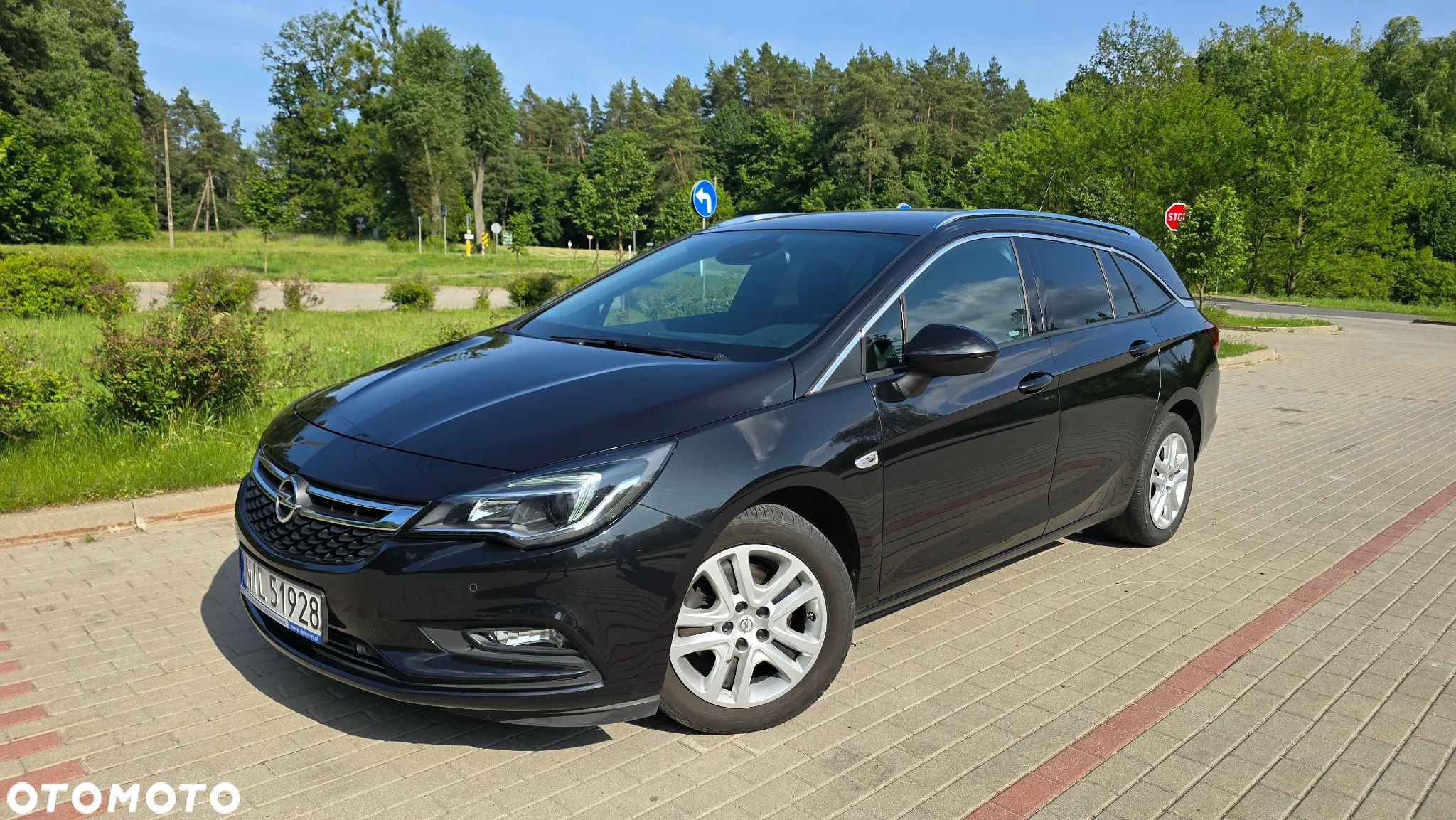 Opel Astra IV 1.6 CDTI Sport - 1