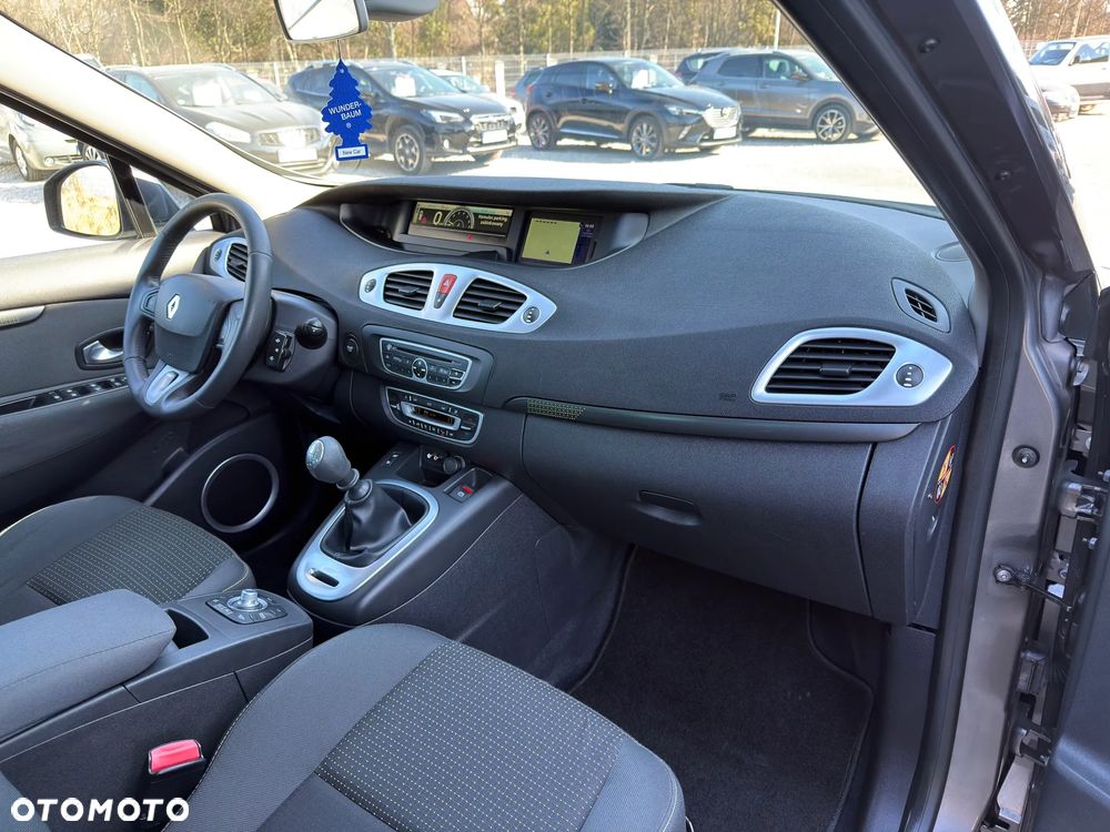 Renault Scenic 1.6 16V Expression - 24