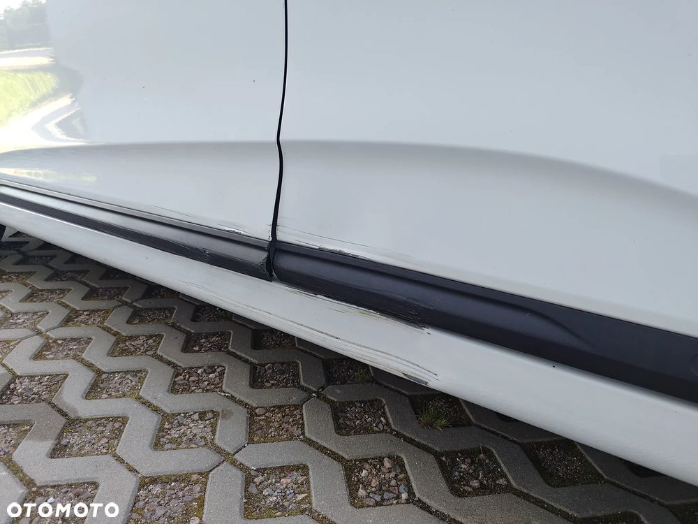 Renault Clio - 21