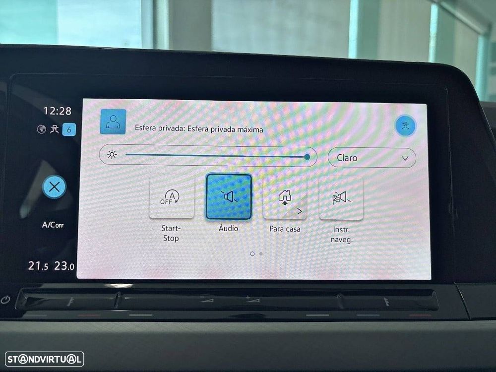 VW Golf 2.0 TDI Life - 18