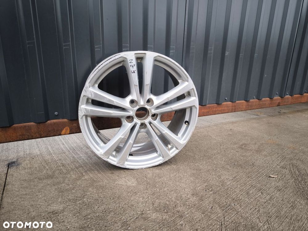 FELGA ALUMINIOWA AUDI A3 S3 8V VW SEAT 7.5J R18 ET51 8V0601025BL Z*4* - 1