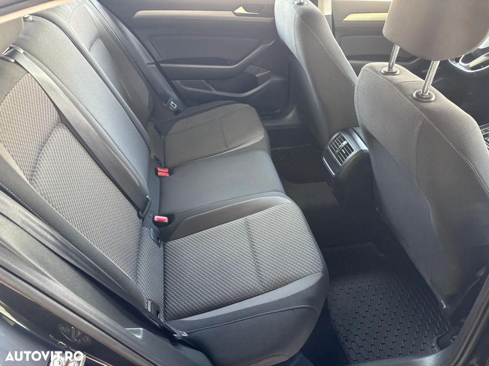 Volkswagen Passat Variant 1.5 TSI ACT OPF DSG Comfortline - 29