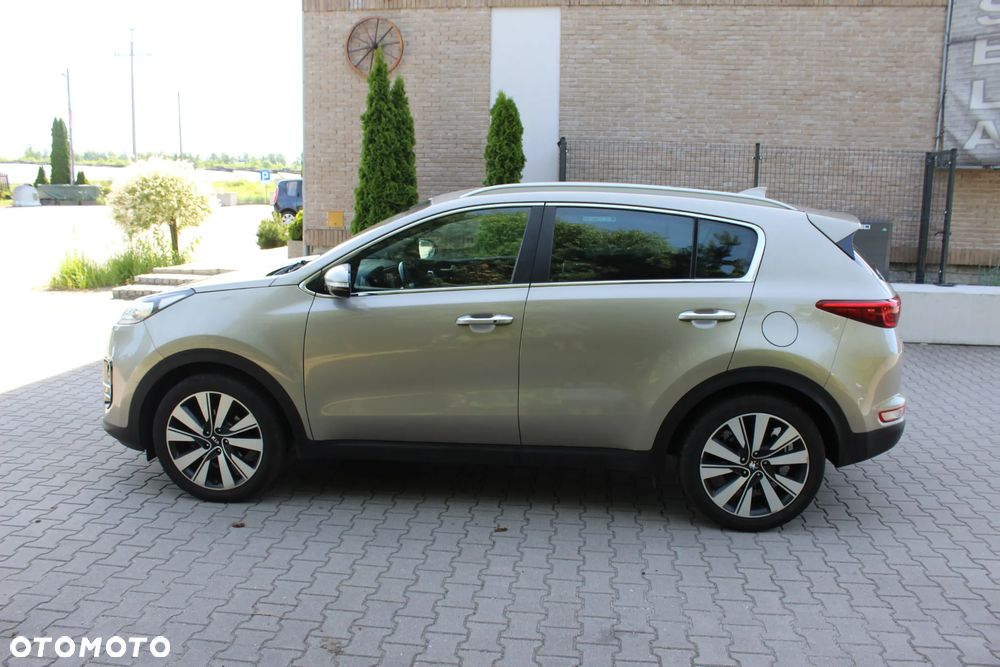 Kia Sportage 1.7 CRDI 2WD ISG Dream-Team Edition - 6