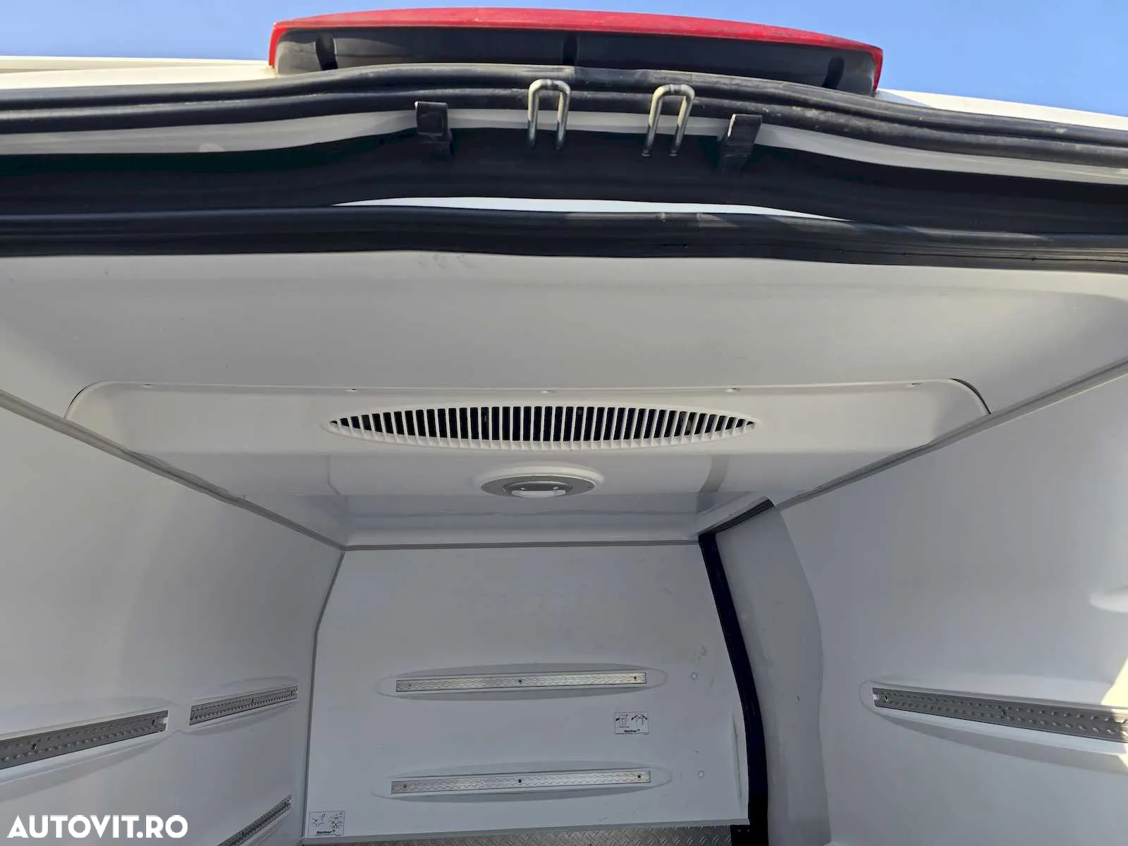 Mercedes-Benz Vito 114 CDI FRIGORIFIC KERSTNER 2021.AUTOMAT. - 31