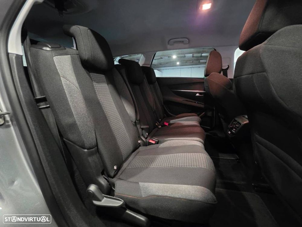 Peugeot 5008 PureTech 130 EAT8 Stop & Start Active - 15