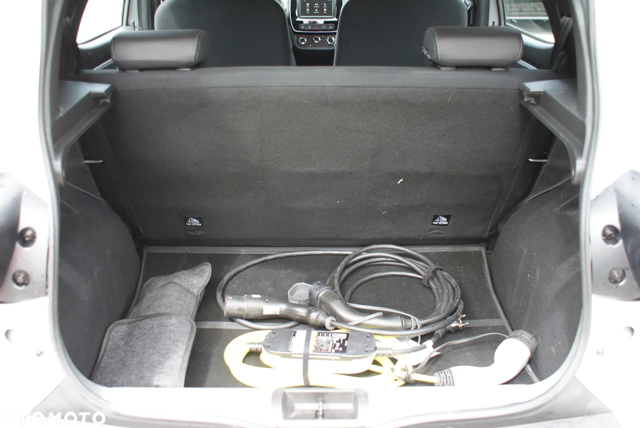 Dacia Spring - 11